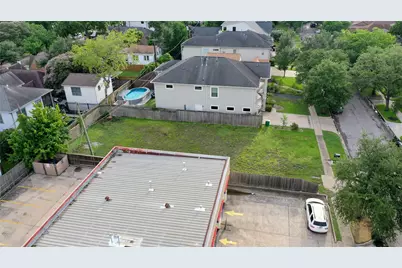 2107 W Main Street, Houston, TX 77098 - Photo 6