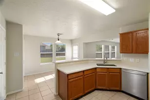 21734 Texian Ct, Spring, TX 77388 - Photo 16