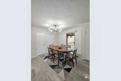 10047 Emerald Creek Drive, Houston, TX 77070 - Photo 6