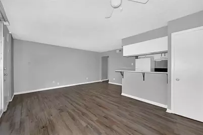 1200 Carolyn Ct #6, Houston, TX 77338 - Photo 2