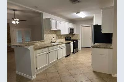 7010 Buchanan Drive, Richmond, TX 77469 - Photo 6