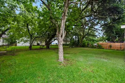 2508 N Houston Drive, La Marque, TX 77568 - Photo 12