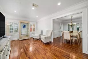 317 Avenue of Oaks St, Houston, TX 77009 - Photo 10