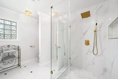 317 Avenue Of Oaks Street, Houston, TX 77009 - Photo 24