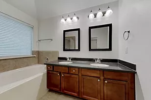 10006 Blissfull Valley Ln, Tomball, TX 77375 - Photo 12