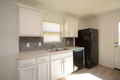 1319 Winding Willow Drive, Pinehurst, TX 77362 - Photo 6