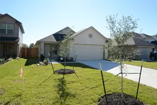 1319 Winding Willow Dr, Pinehurst, TX 77362 - Photo 2