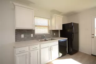 1319 Winding Willow Dr, Pinehurst, TX 77362 - Photo 6