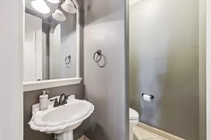 9119 Brownwood Bend Ct, Cypress, TX 77433 - Photo 10