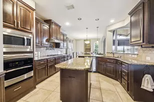 9119 Brownwood Bend Ct, Cypress, TX 77433 - Photo 10