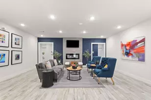 6804 Westview Dr, Houston, TX 77055 - Photo 22