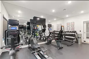 6804 Westview Dr, Houston, TX 77055 - Photo 24