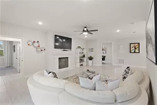 6804 Westview Dr, Houston, TX 77055 - Photo 4