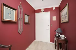 666 S Ripple Creek Dr, Houston, TX 77057 - Photo 10