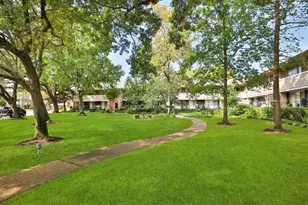 666 S Ripple Creek Dr, Houston, TX 77057 - Photo 40