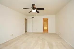 666 S Ripple Creek Dr, Houston, TX 77057 - Photo 24