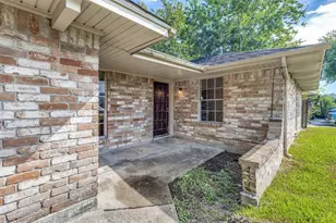 12307 Barbizon Dr, Houston, TX 77089 - Photo 4