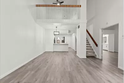 16532 Holly Trail Drive, Houston, TX 77058 - Photo 8