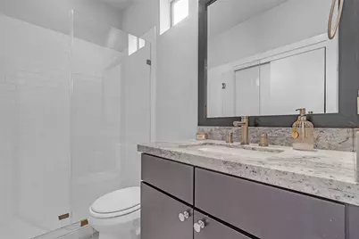 1904 Crockett Street #C, Houston, TX 77007 - Photo 4