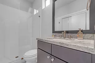 1904 Crockett St, Houston, TX 77007 - Photo 4