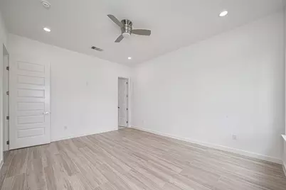 7307 W Knoll Street, Houston, TX 77028 - Photo 34
