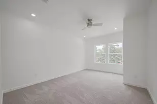 7307 W Knoll St, Houston, TX 77028 - Photo 22