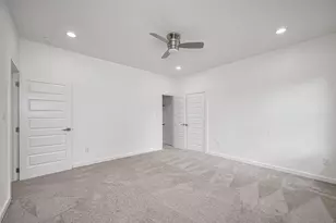7307 W Knoll St, Houston, TX 77028 - Photo 26