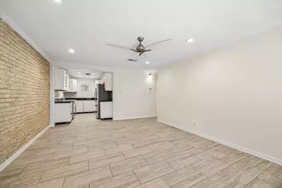216 Marshall Street #2, Houston, TX 77006 - Photo 1