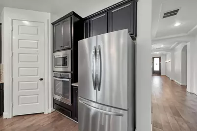 22202 Weller Oaks Drive, Spring, TX 77389 - Photo 8