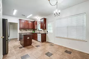 2203 Appian Wy, New Caney, TX 77357 - Photo 16