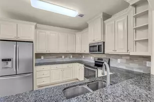 323 Texas Ave, Arcola, TX 77583 - Photo 12