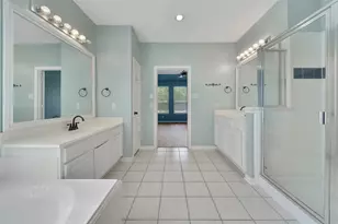 14430 Chartley Falls Dr, Houston, TX 77044 - Photo 34