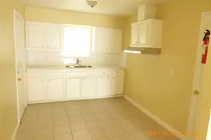 5520 Cavalcade St, Houston, TX 77026 - Photo 2