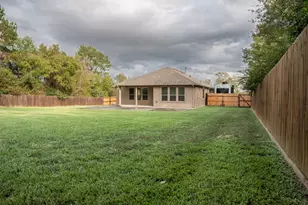 13874 Oak Manor Dr, Willis, TX 77318 - Photo 40