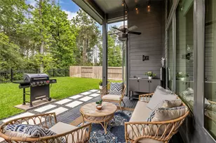 2915 Oakcrest Meadow Ct, Spring, TX 77386 - Photo 2