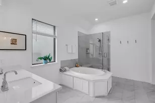 2915 Oakcrest Meadow Ct, Spring, TX 77386 - Photo 18