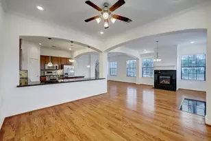 7539 Highmeadow, Houston, TX 77063 - Photo 4