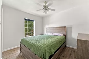 6219 Greenpark Manor Ln, Houston, TX 77085 - Photo 14