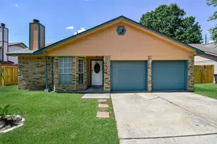 2623 Forestbrook Dr, Spring, TX 77373 - Photo 2