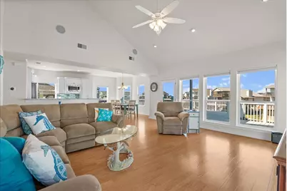 314 Windward Way, Tiki Island, TX 77554 - Photo 6