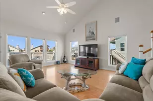 314 Windward Way, Tiki Island, TX 77554 - Photo 4