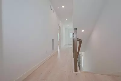 8929 Grovner Place, Houston, TX 77055 - Photo 14