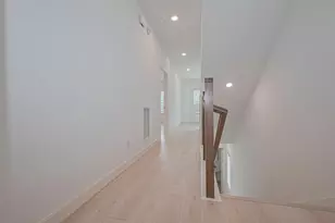 8929 Grovner Pl, Houston, TX 77055 - Photo 14