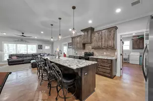 130 Cedar Ct, Magnolia, TX 77355 - Photo 8