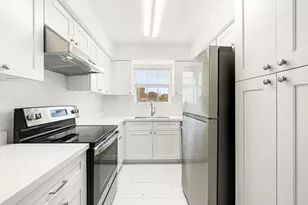 2600 Bellefontaine St, Houston, TX 77025 - Photo 1