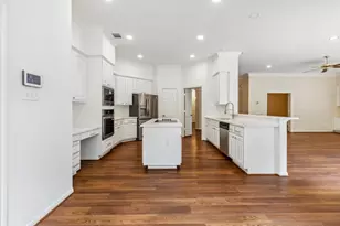 1327 Mission Chase Dr, Houston, TX 77077 - Photo 14