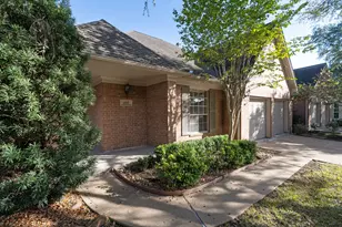 1327 Mission Chase Dr, Houston, TX 77077 - Photo 2