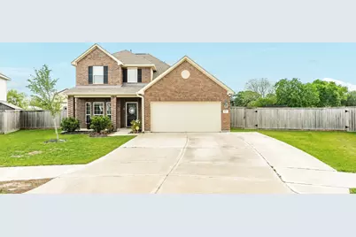 177 Bayou Bend Boulevard, Angleton, TX 77515 - Photo 2