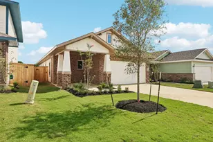 31118 Cass River Ln, Waller, TX 77484 - Photo 2