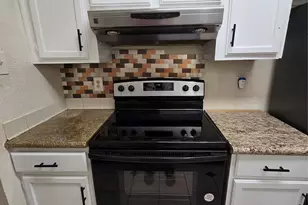9797 Leawood Blvd, Houston, TX 77099 - Photo 16